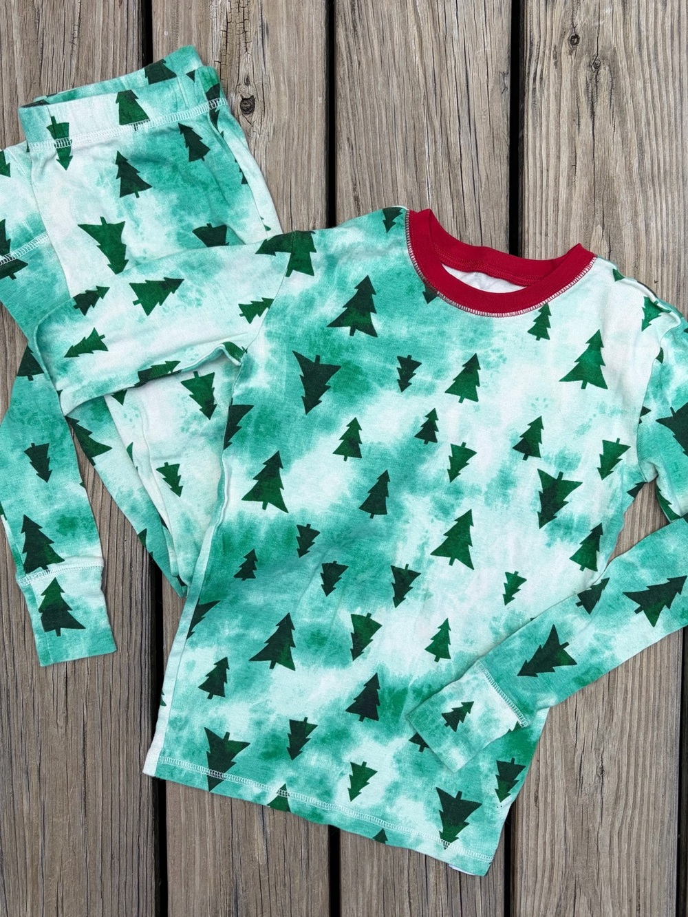 GAP Organic Cotton Kids Tree Print Pajama Set 🌲